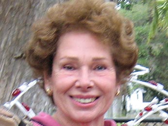 Photo of Lorraine Bertan